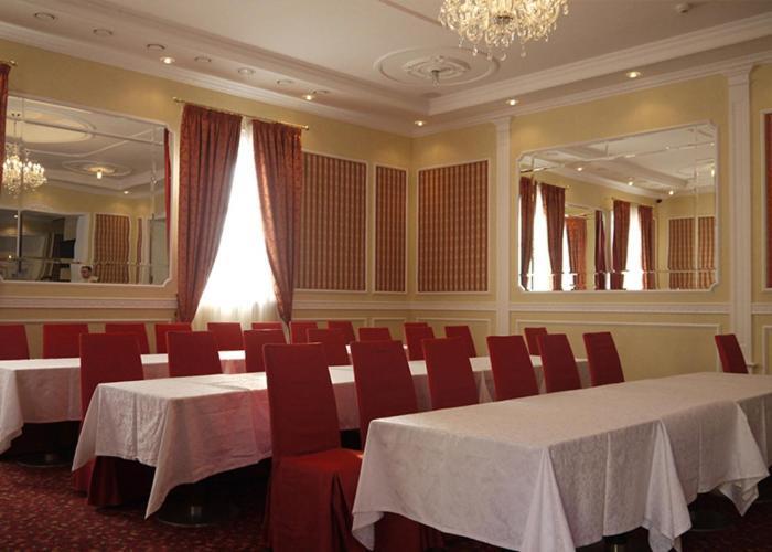 Optima Collection Kamianets-Podilskyi Hotel Exterior photo