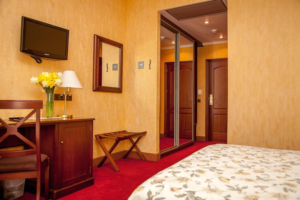 Optima Collection Kamianets-Podilskyi Hotel Exterior photo